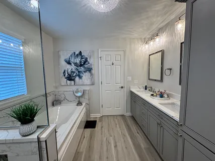 $599,000 | 1124 Amelia Court, Indian Creek, IL 60061