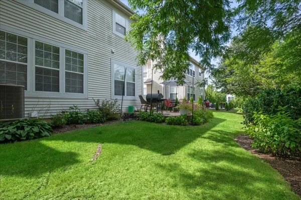 $589,900 | 1124 Amelia Court, Indian Creek, IL 60061
