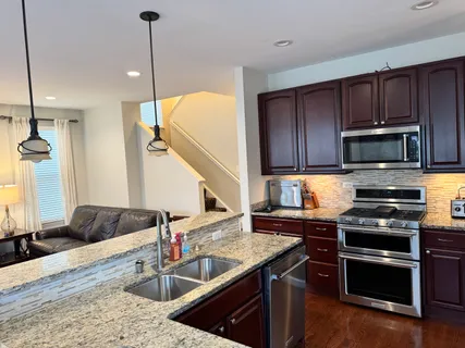 $599,000 | 1124 Amelia Court, Indian Creek, IL 60061