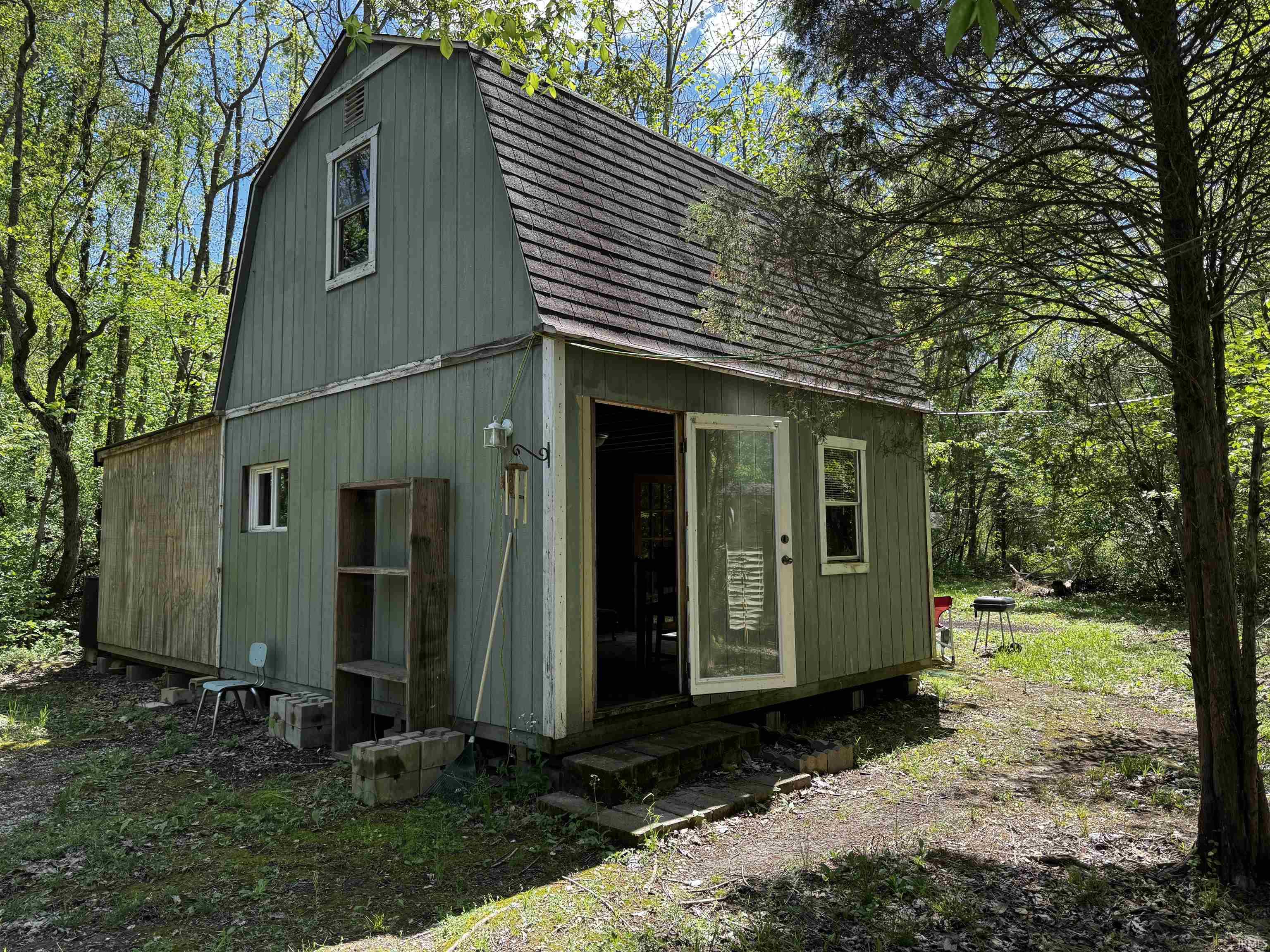 5911 North Goerlitz Road Boonville, IN 47601 - Photo 10 of 17