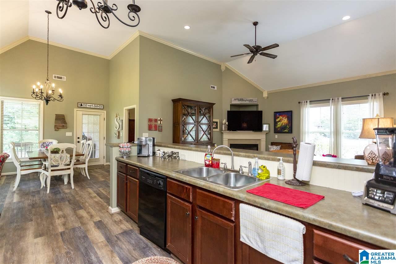 407 Reed Way Kimberly, AL 35091 - Photo 6 of 48