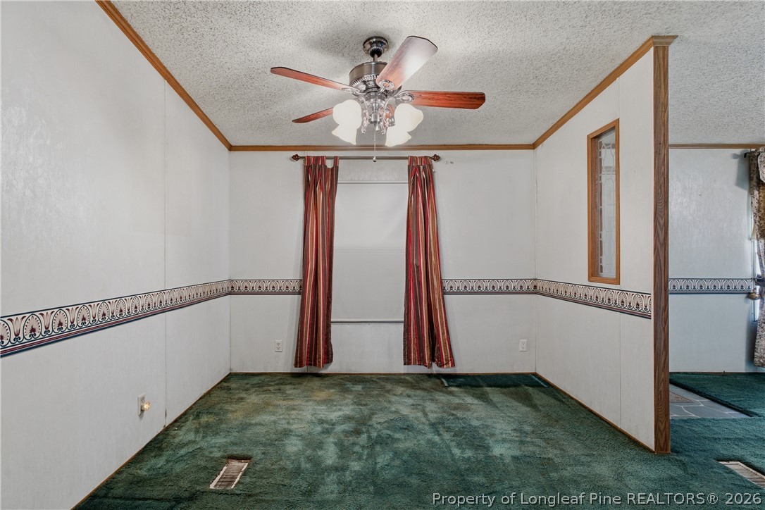 7307 Roslin Farm Road Hope Mills, NC 28348 - Photo 17 of 50 Gallery Image 17