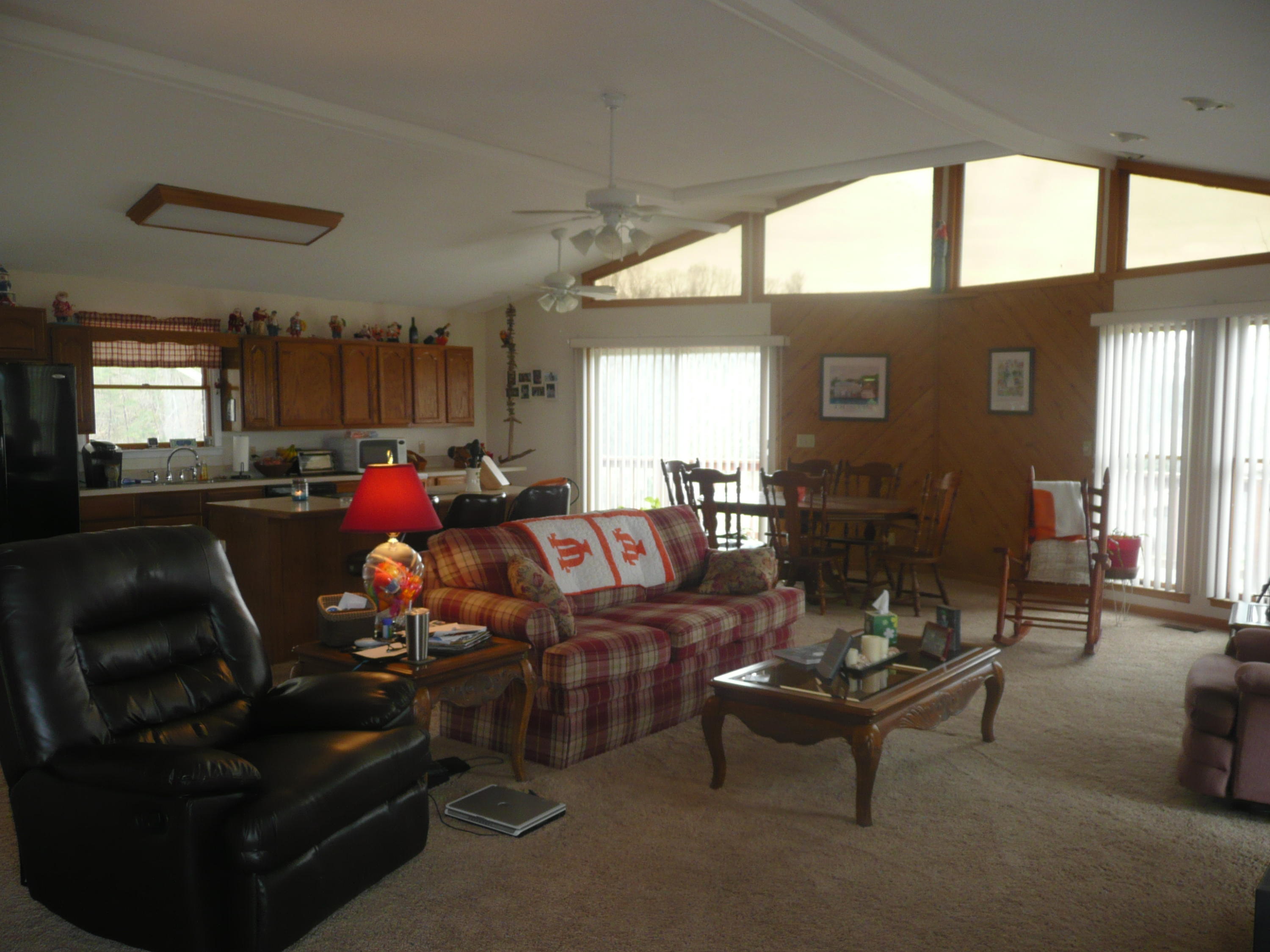150 Brian Lane Clinton, TN 37716 - Photo 19 of 37 2008-06-28 22.27.30