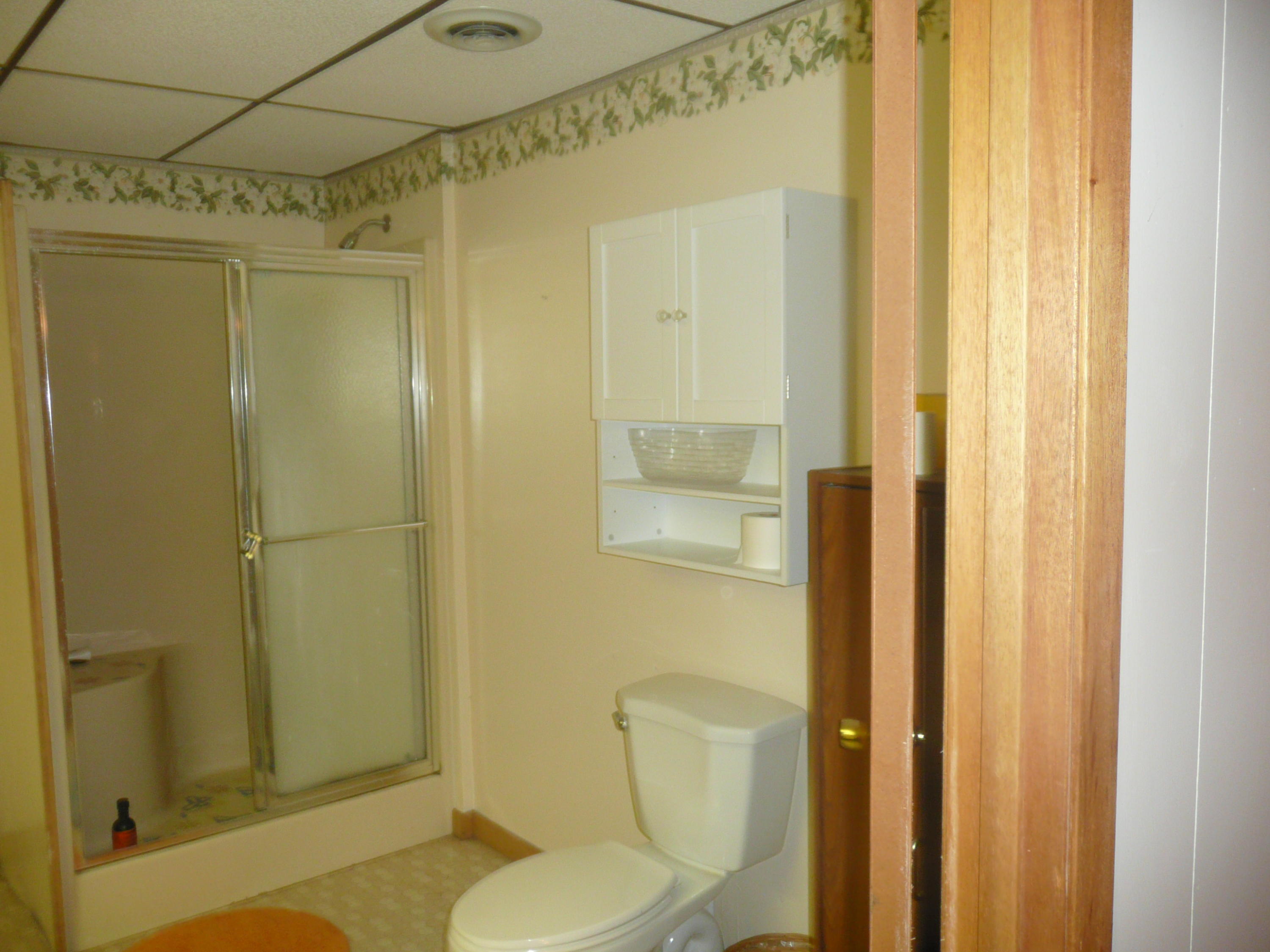 150 Brian Lane Clinton, TN 37716 - Photo 26 of 37 2008-06-28 22.36.40
