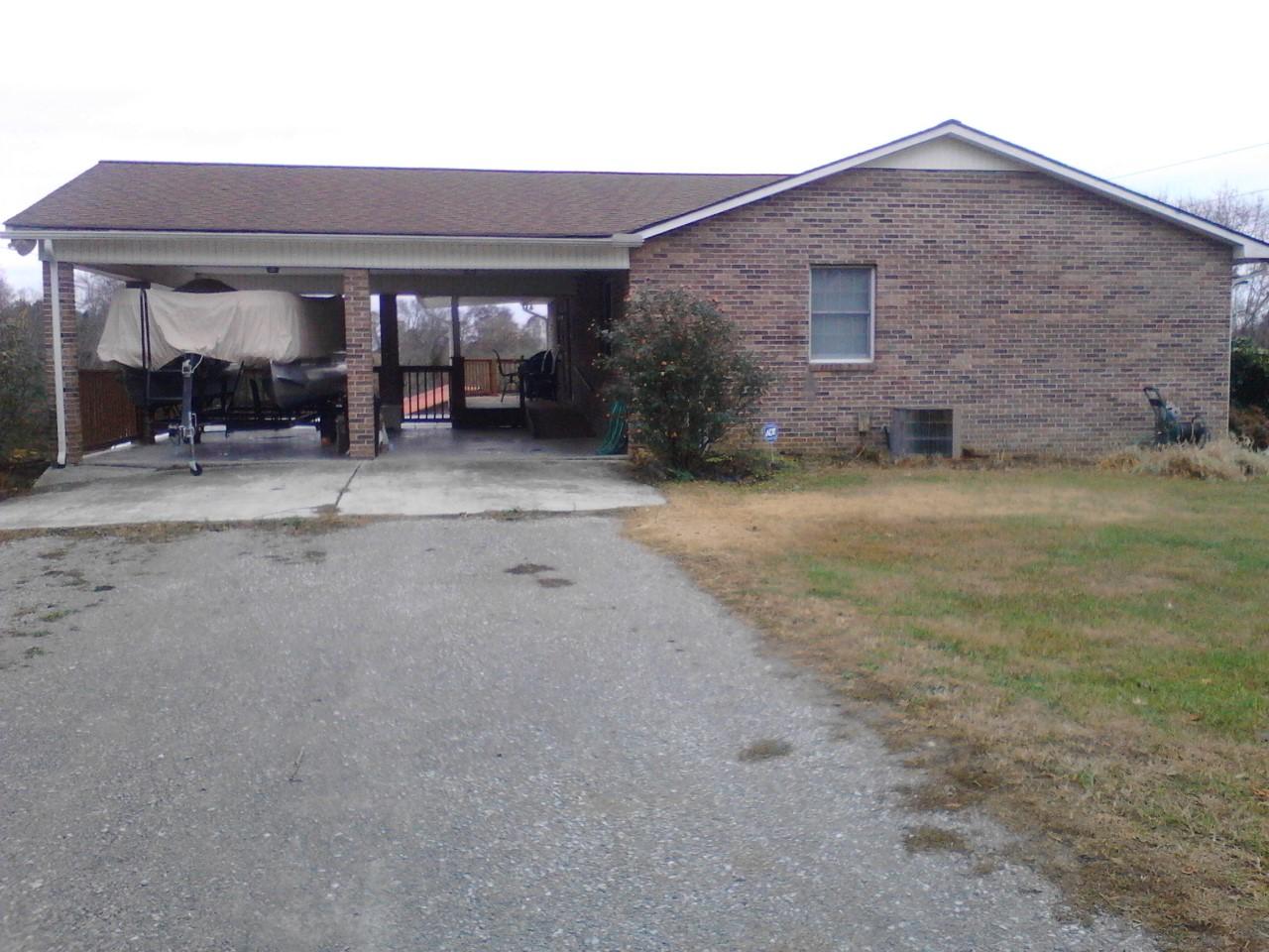 150 Brian Lane Clinton, TN 37716 - Photo 5 of 37 thumbnail_IMG_20161205_134238