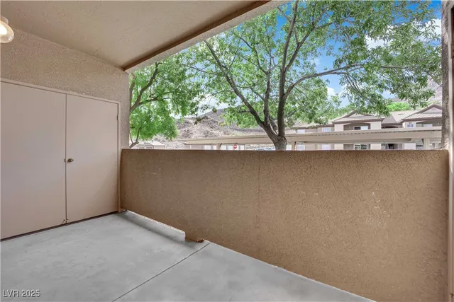 $199,975 | 231 West Horizon Ridge Parkway, Unit 1313, Henderson, NV 89012