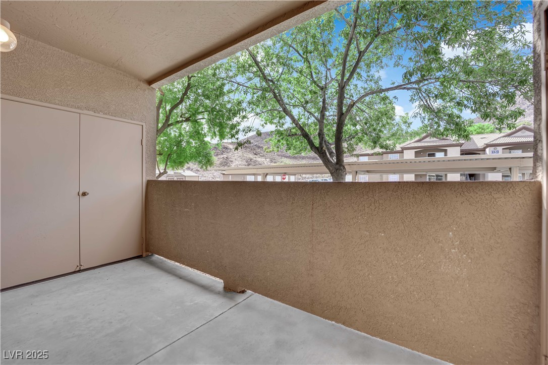 231 West Horizon Ridge Parkway, Unit 1313 Henderson, NV 89012 - Photo 14 of 20 View of balcony