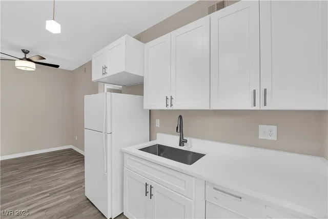 $199,975 | 231 West Horizon Ridge Parkway, Unit 1313, Henderson, NV 89012