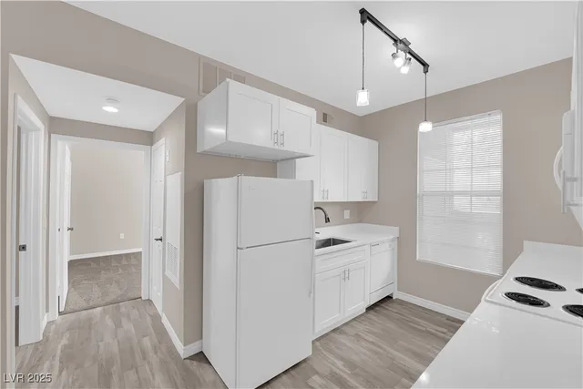 $199,975 | 231 West Horizon Ridge Parkway, Unit 1313, Henderson, NV 89012