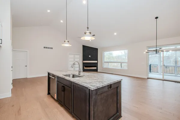 $785,276 | 4201 Duck Drive, Ann Arbor, MI 48103