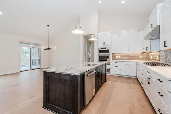 $785,276 | 4201 Duck Drive, Ann Arbor, MI 48103