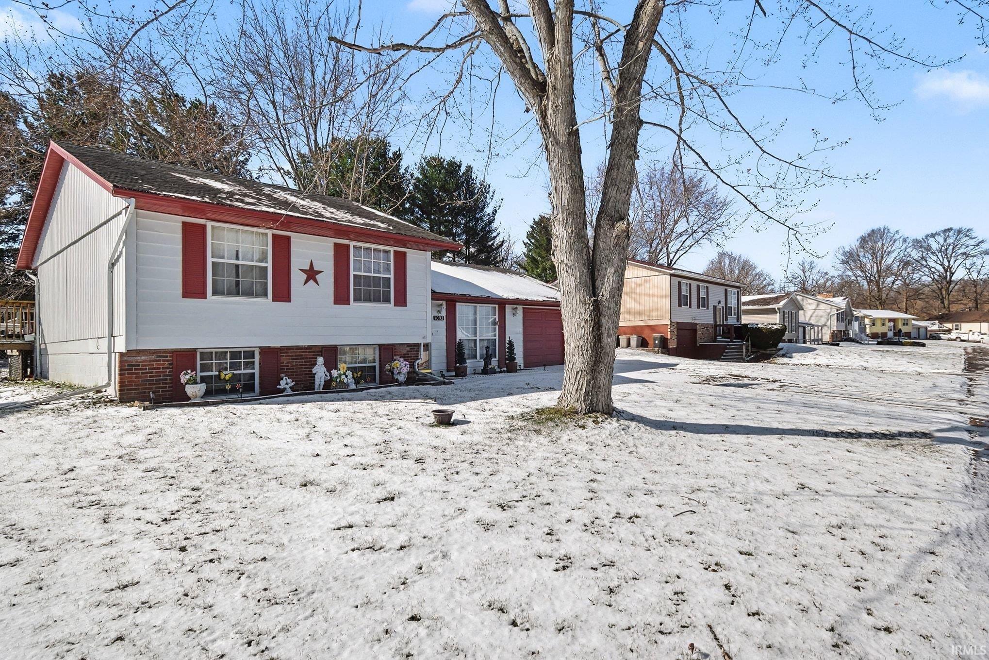 1092 Cherry Lane Peru, IN 46970 - Photo 15 of 26