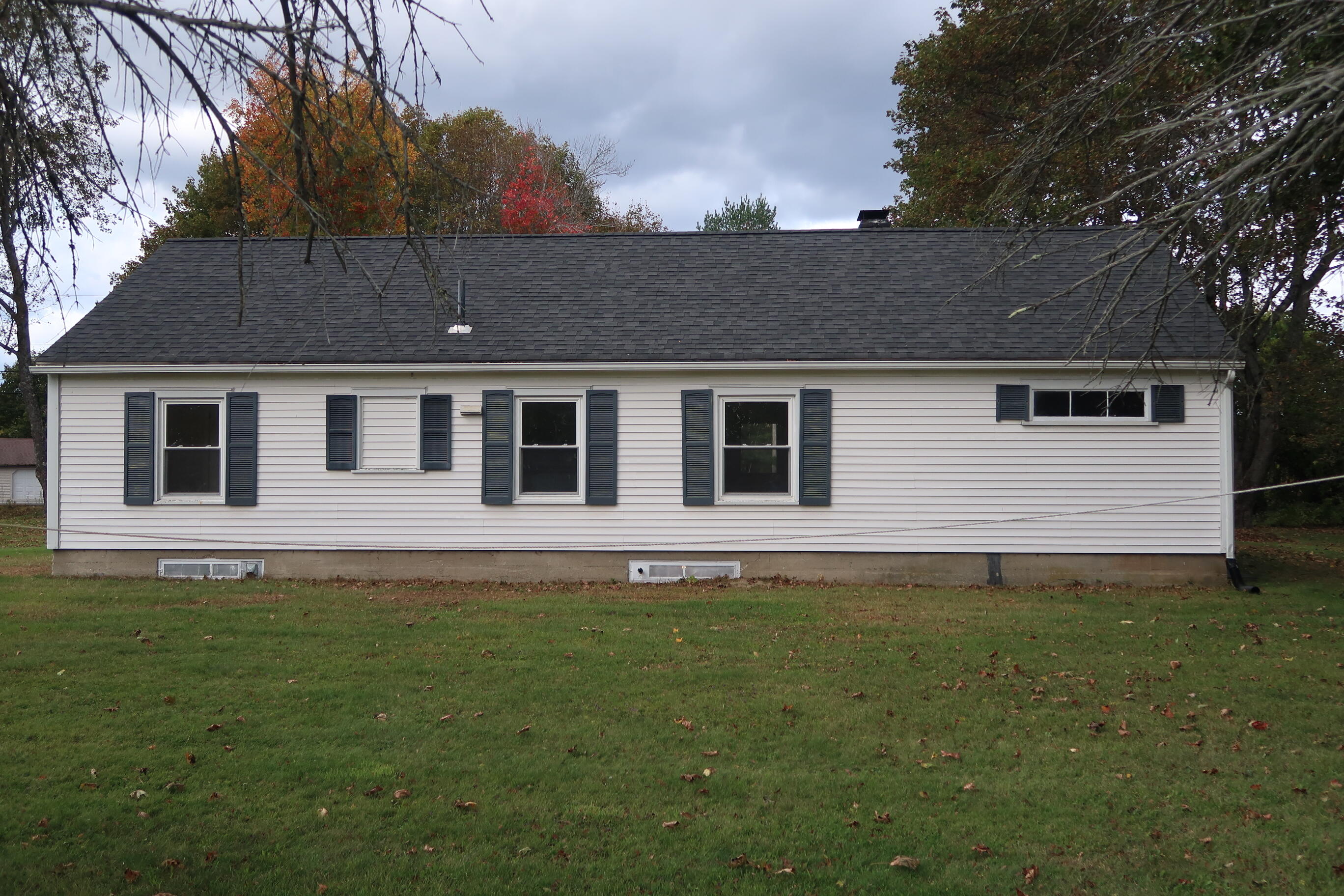 695 West River Road Augusta, ME 04330 - Photo 20 of 63 IMG_1974