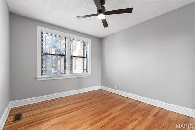 $1,400 | 6218 Northwood Avenue, Unit 11, St. Louis, MO 63105