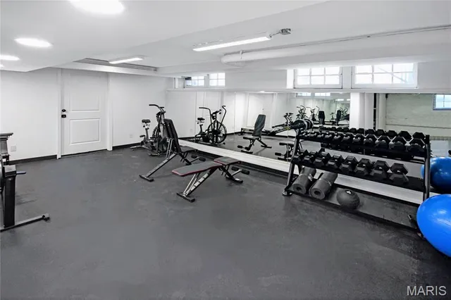 $1,400 | 6218 Northwood Avenue, Unit 11, St. Louis, MO 63105