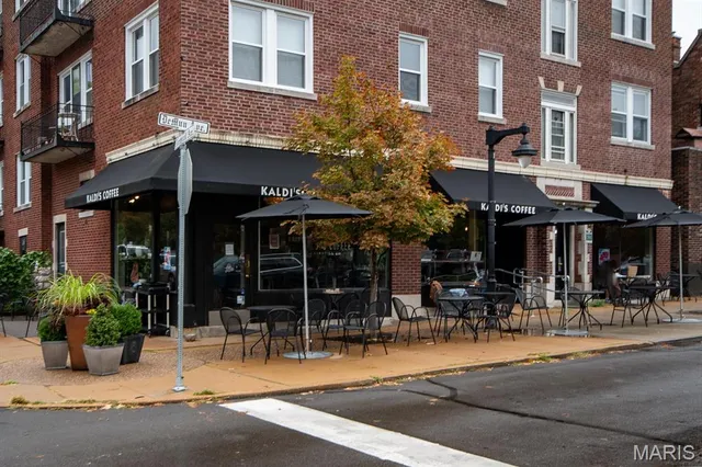 $1,400 | 6218 Northwood Avenue, Unit 11, St. Louis, MO 63105