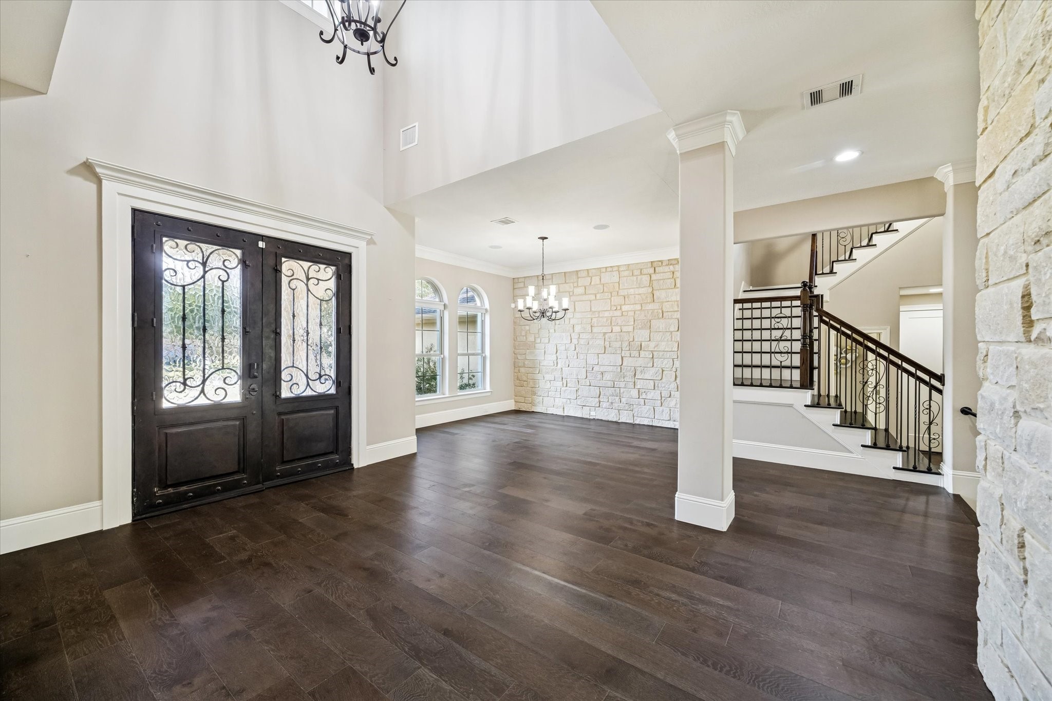 21018 Kings River Point Kingwood, TX 77346 - Photo 7 of 50 a view of an entryway with wooden floor