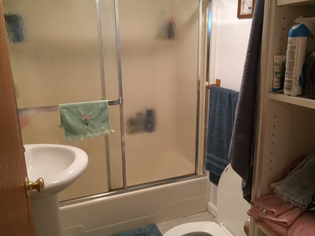 180 Fish Road Tiverton, RI 02878 - Photo 3 of 10