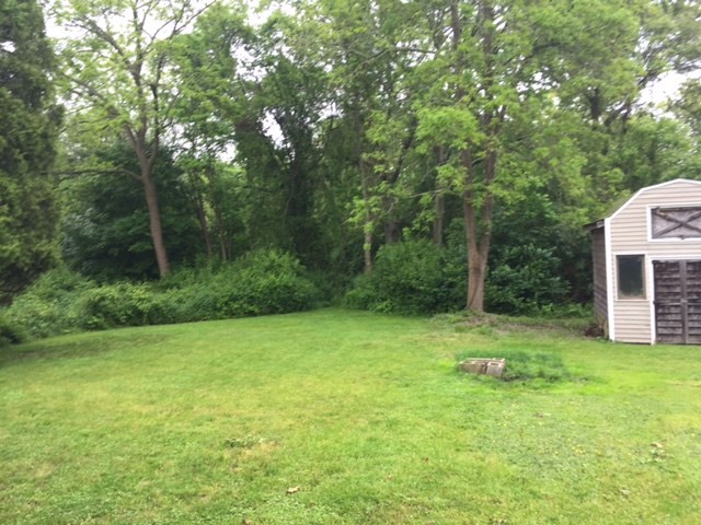 180 Fish Road Tiverton, RI 02878 - Photo 4 of 10