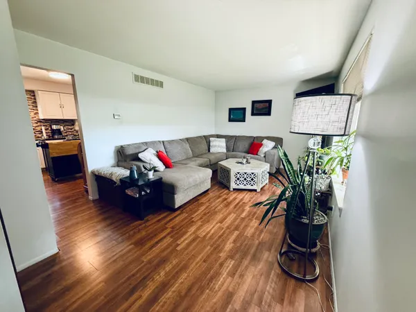 $338,900 | 3584 West Maple Road, Wixom, MI 48393