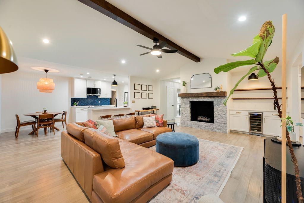 3208 Robin Road Plano, TX 75075 - Photo 5 of 34 Gallery Image 5