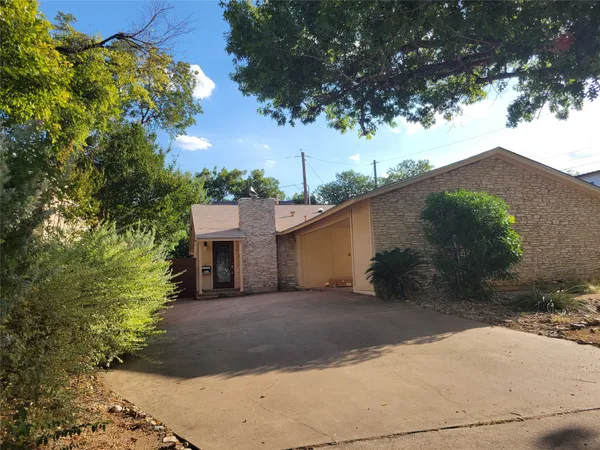 $510,000 | 2011 Meadowridge Drive, Unit A, Austin, TX 78704