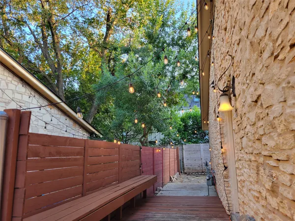 $510,000 | 2011 Meadowridge Drive, Unit A, Austin, TX 78704