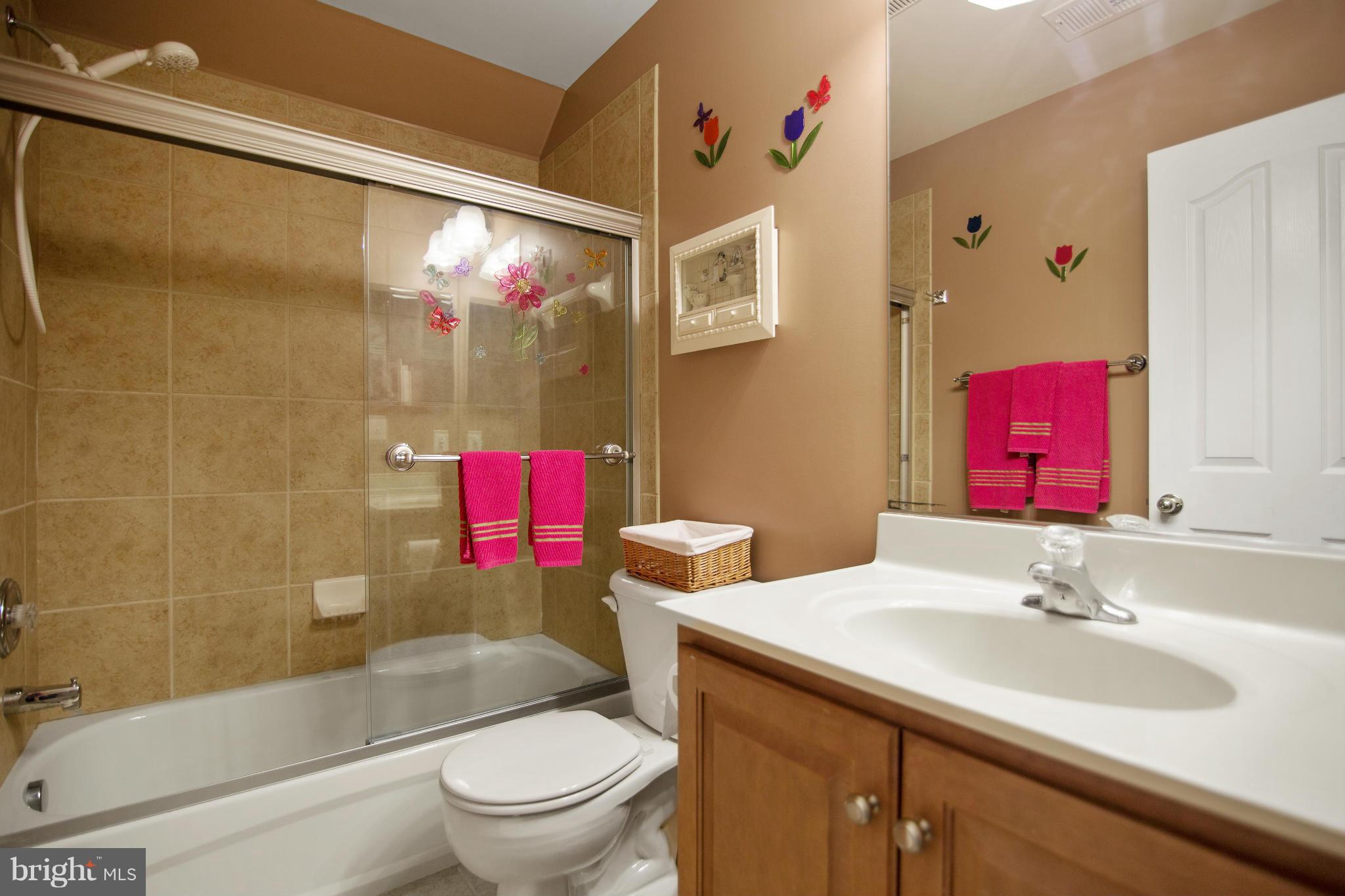 8327 Academy Road Ellicott City, MD 21043 - Photo 23 of 30 2nd full bathroom on the upper level