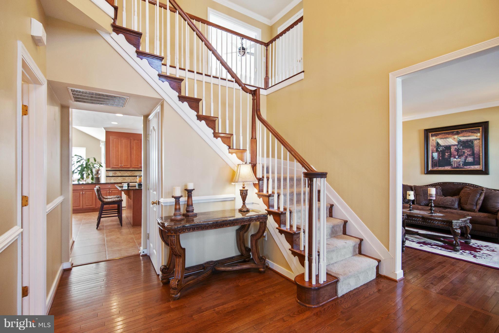 8327 Academy Road Ellicott City, MD 21043 - Photo 9 of 30 Grand 2-story foyer
