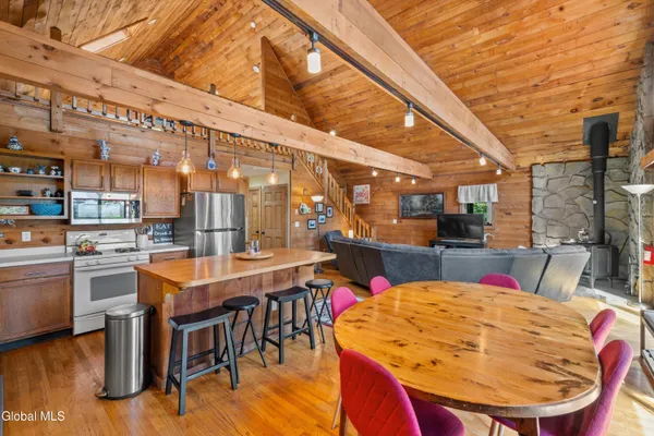 $595,000 | 283 Ave Of The Stars, Blenheim, NY 12131