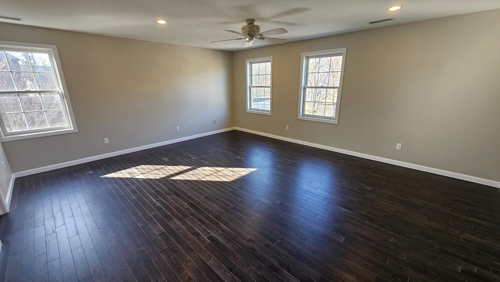 175 Fiberloid Street Springfield, MA 01151 - Photo 14 of 27 Gallery Image 14