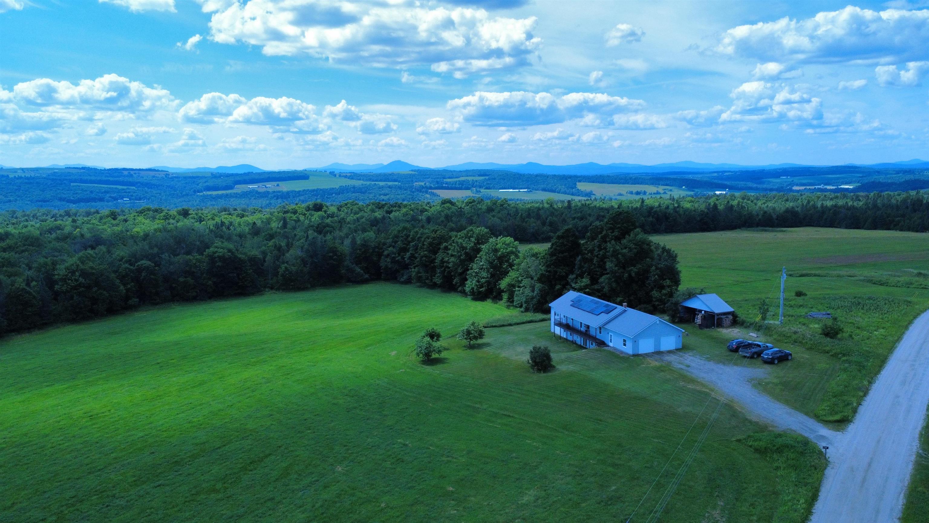 294 Lyon Road Derby Line, VT 05830 - Photo 17 of 60