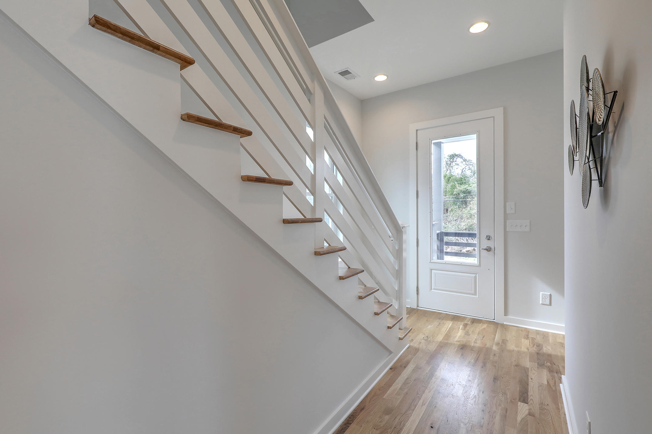 207 Line Street, Unit A Charleston, SC 29403 - Photo 8 of 21 1R3A6318_19_20