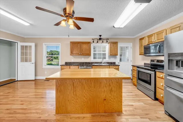 $218,750 | 102 2nd Avenue North, Decherd, TN 37324