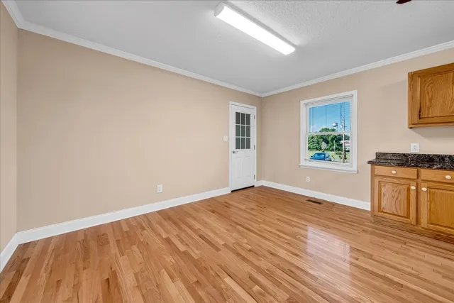 $218,750 | 102 2nd Avenue North, Decherd, TN 37324