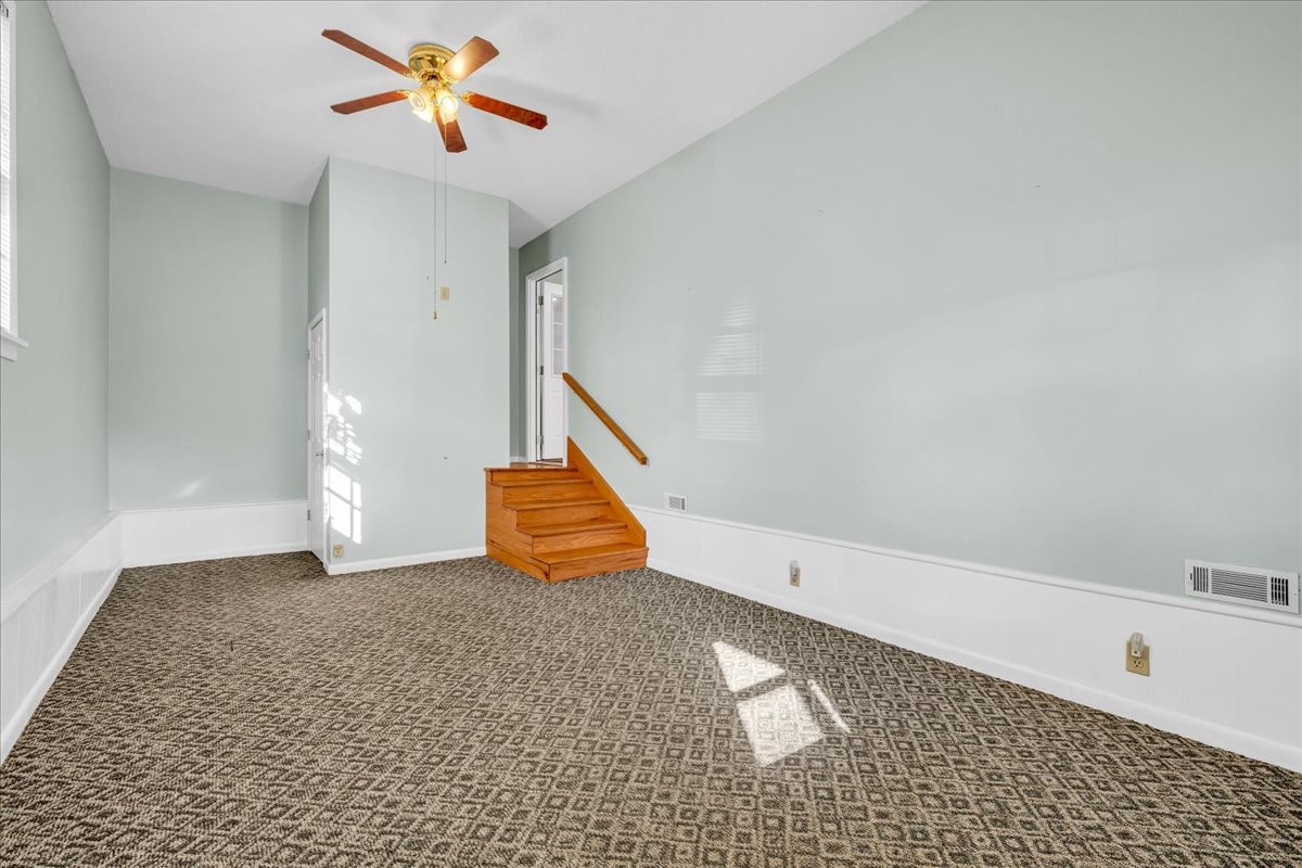 102 2nd Avenue North Decherd, TN 37324 - Photo 18 of 28