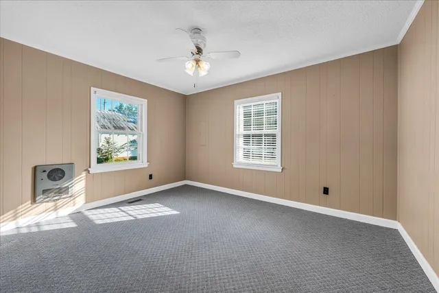 $218,750 | 102 2nd Avenue North, Decherd, TN 37324