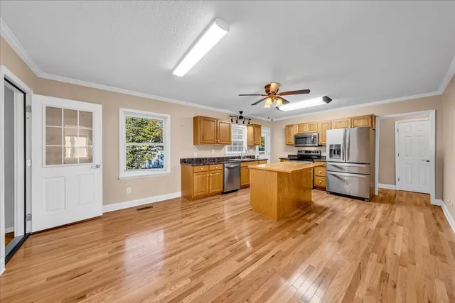 $218,750 | 102 2nd Avenue North, Decherd, TN 37324