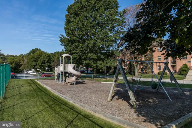 $243,000 | 1717 Valley Drive, West Chester, PA 19382