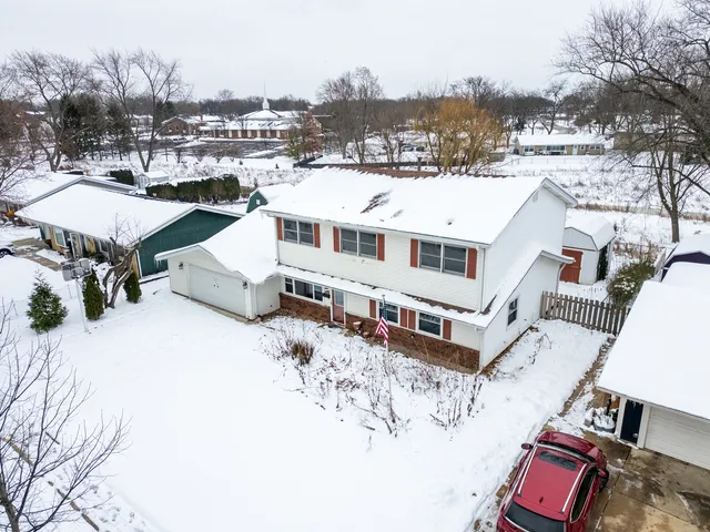 $550,000 | 1629 Syracuse Lane, Schaumburg, IL 60193