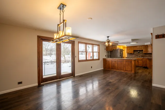 $550,000 | 1629 Syracuse Lane, Schaumburg, IL 60193