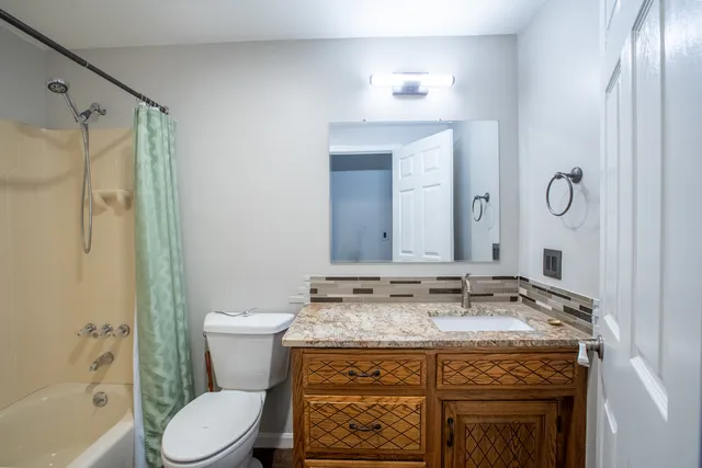 $550,000 | 1629 Syracuse Lane, Schaumburg, IL 60193