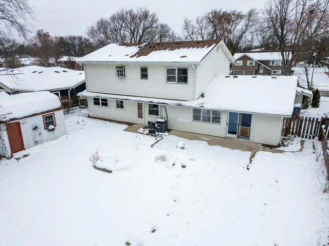 $550,000 | 1629 Syracuse Lane, Schaumburg, IL 60193