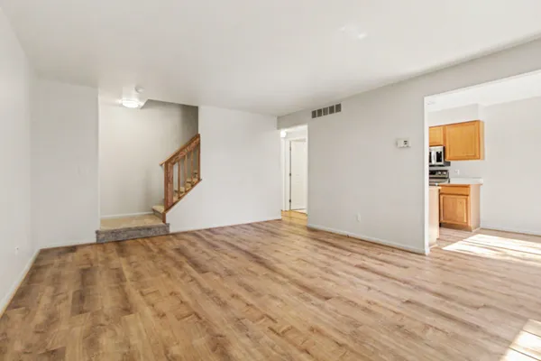 $1,950 | 125 Commons Circle, Saline, MI 48176