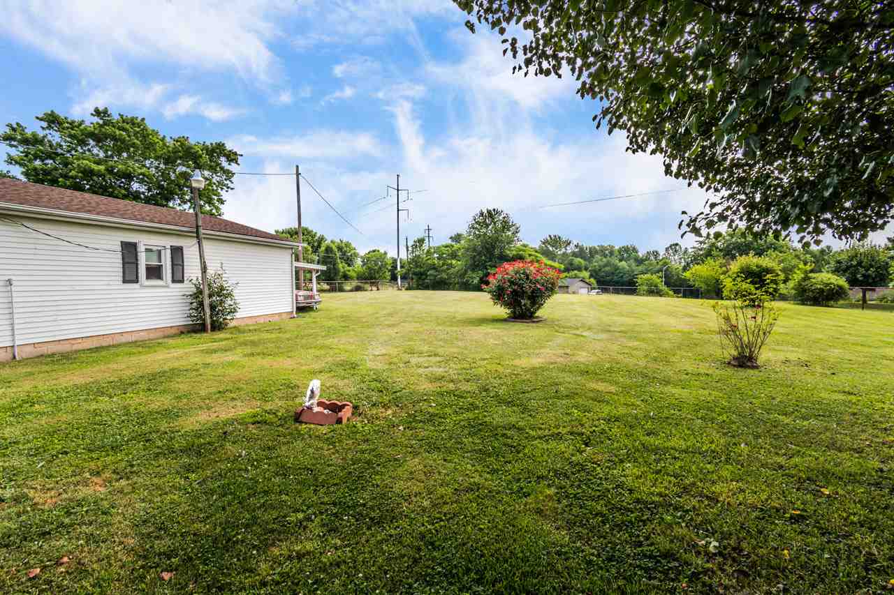 330 Memphis Junction Road Bowling Green, KY 42101 - Photo 9 of 25 Gallery Image 9