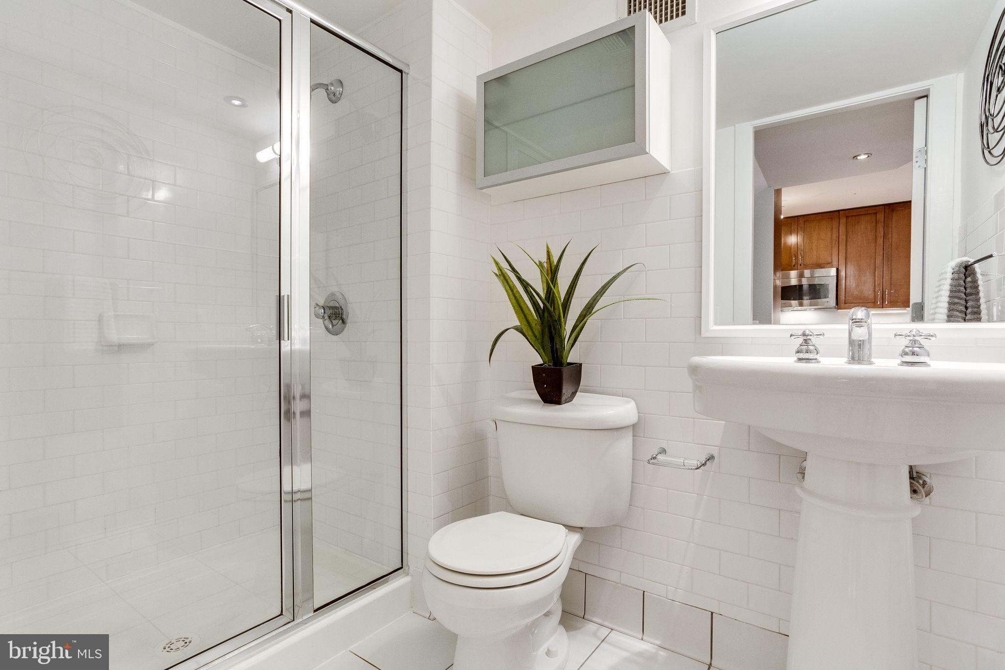 809 6th Street Northwest, Unit 15 Washington, DC 20001 - Photo 11 of 23