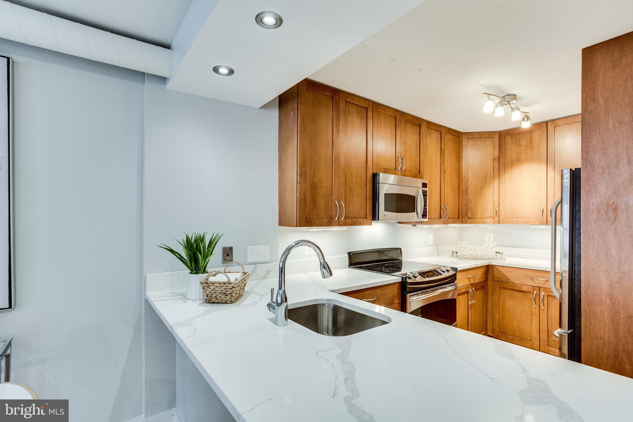 809 6th Street Northwest, Unit 15 Washington, DC 20001 - Photo 5 of 23
