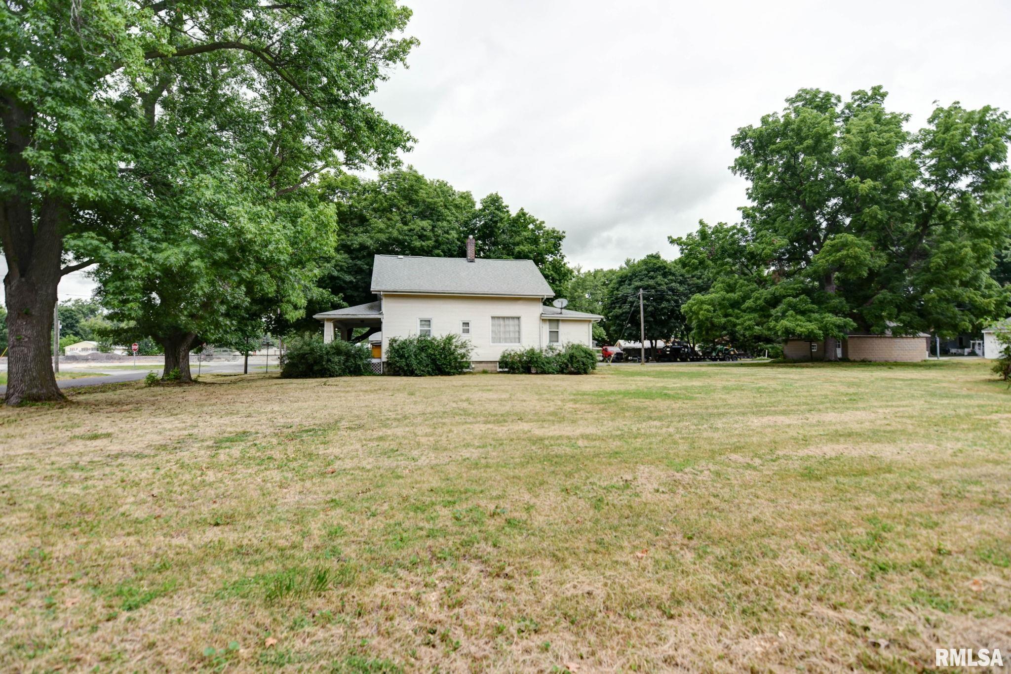202 Livergood Street Stonington, IL 62567 - Photo 45 of 45