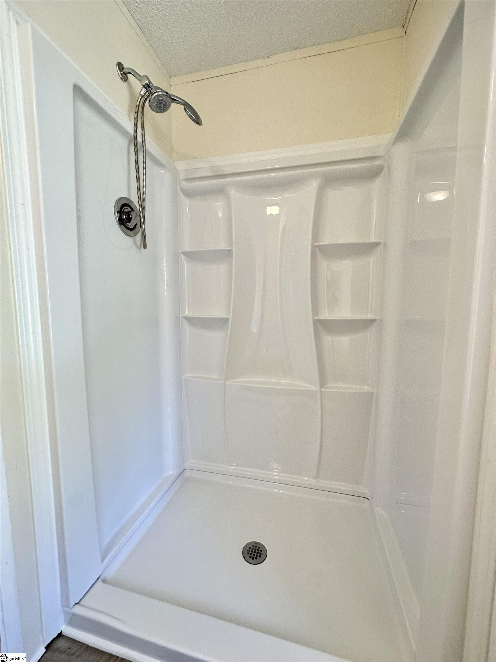 225 State Rd S-42-3140 Woodruff, SC 29388 - Photo 20 of 28