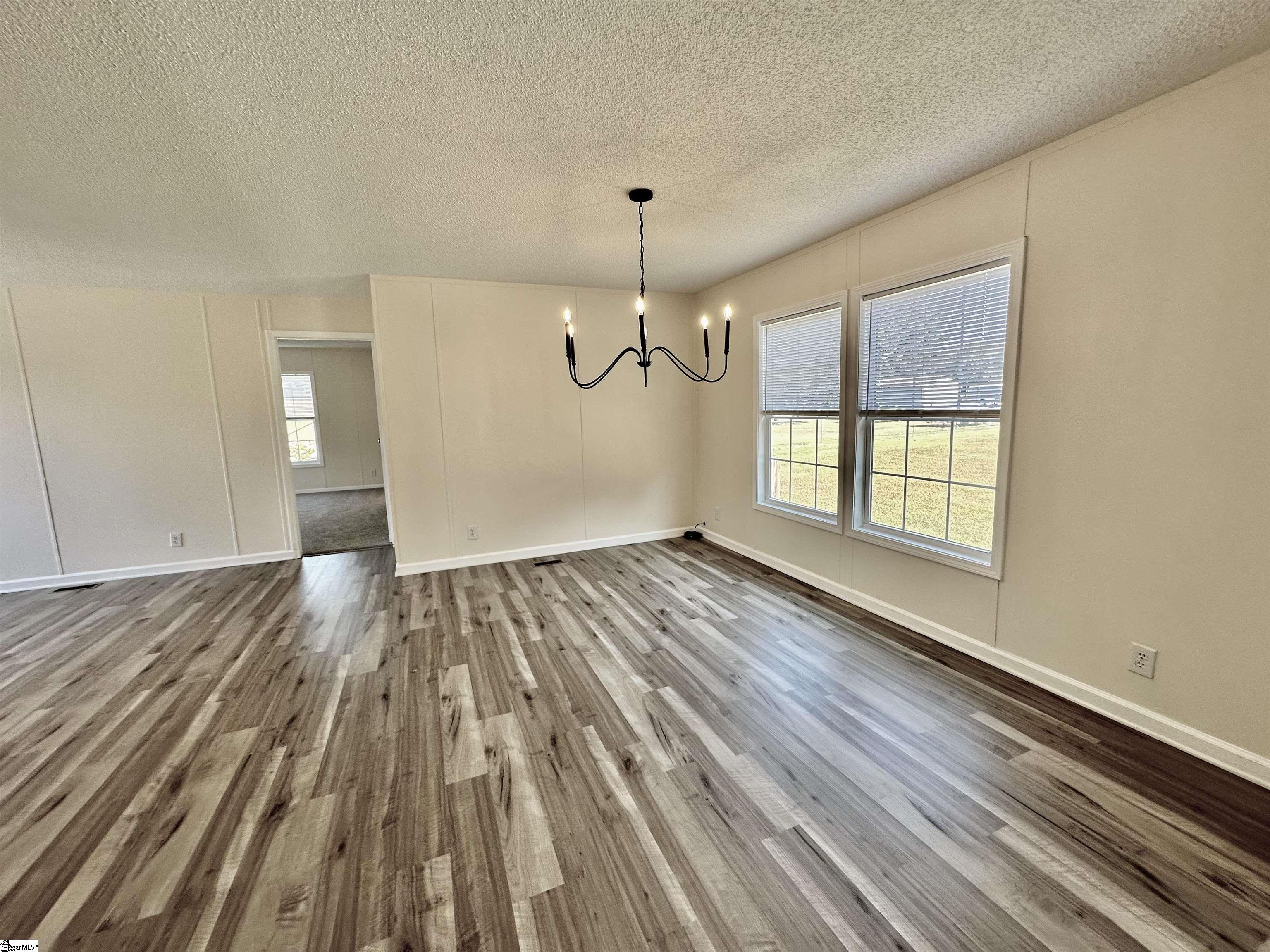 225 State Rd S-42-3140 Woodruff, SC 29388 - Photo 6 of 28